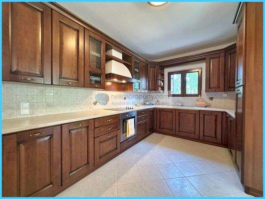 c592fae0e0e446ea9e8650d12fe7bf6a-original