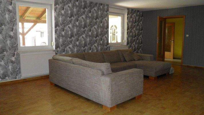 Großer Wohnraum 1 im EG (Wohnzimmer)