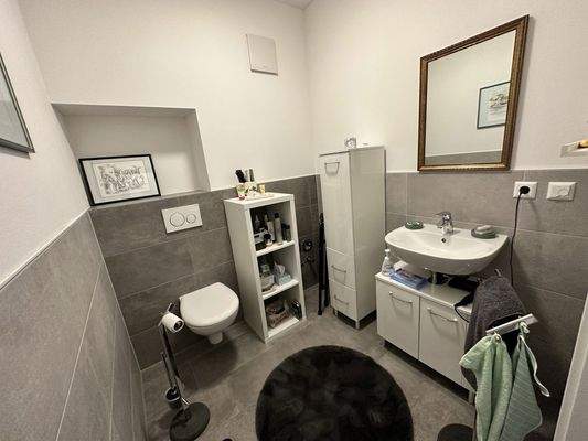 Gäste-WC (Bsp. möbliert)