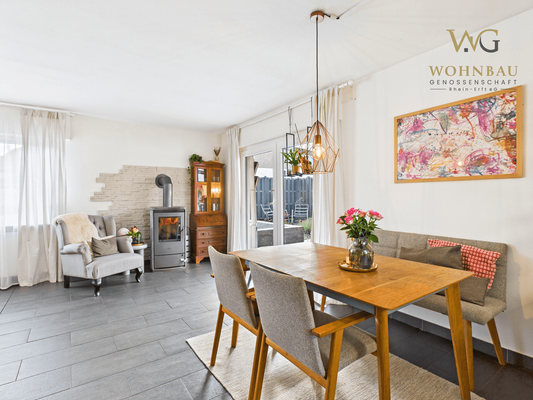 Wohn- und Essbereich EG