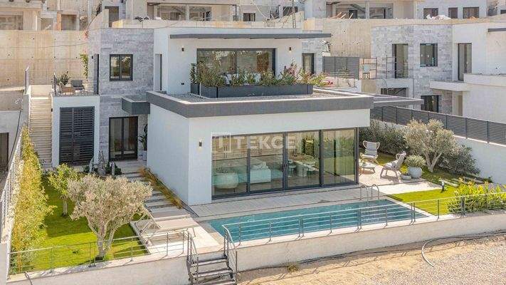 Panoramic Sea View Detached Villas with Pool in Bodrum
