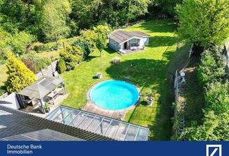 Großzügiger Garten