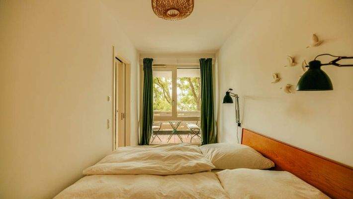 Schlafzimmer (13).jpg