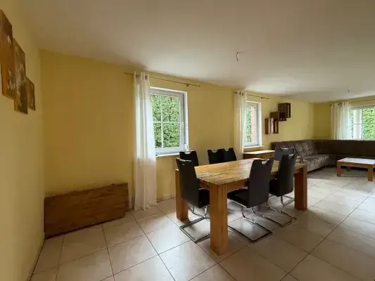 cc84bd87-3433-410a-aee5-d171eacb6e77-1975389819.we