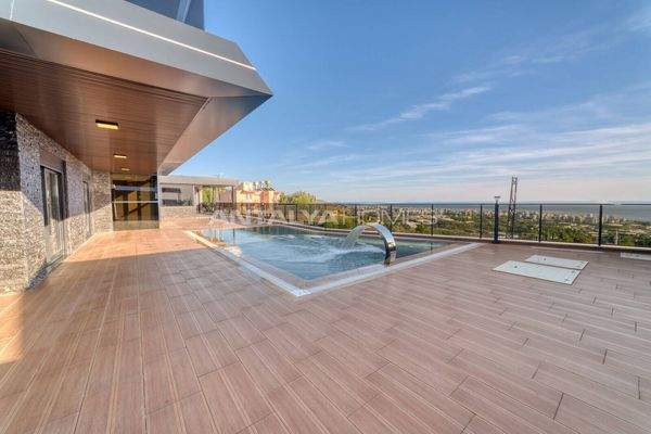 Elegant Villas with Pool and Sauna in Alanya