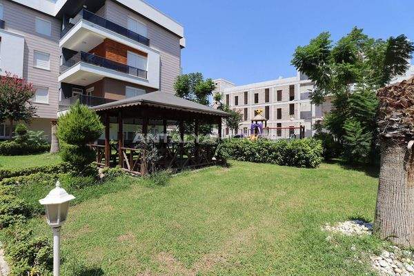 2-Bedroom Furnished Apartment in Antalya Kepez