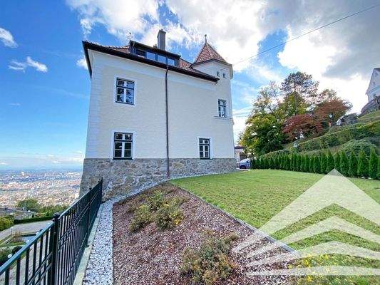 Hausansicht (Bestandsfoto)