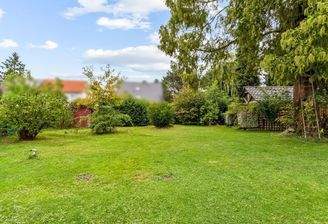 Grundstücksansicht 1