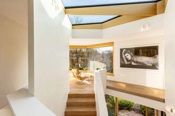 Lichterfüllte Architektur und  hochwertige Materialien