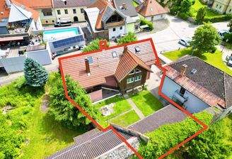 Luftbild Haus mit eingezeichnetem Grundstück