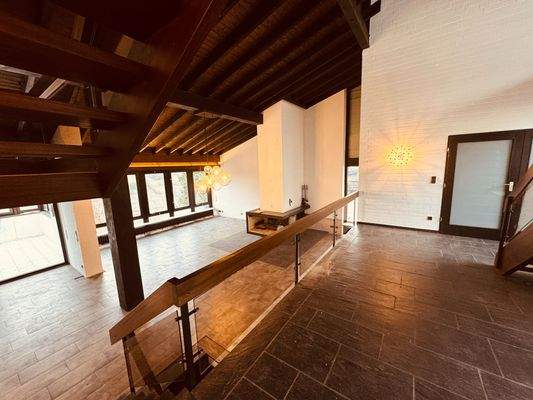 15.3. Diele, Blick auf Wohnbereich EG