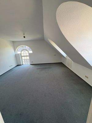 Wohn-und Schlafzimmer