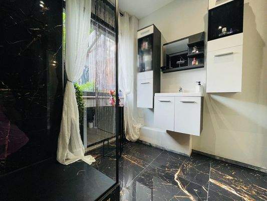 04d_OG-Bad Large.jpeg