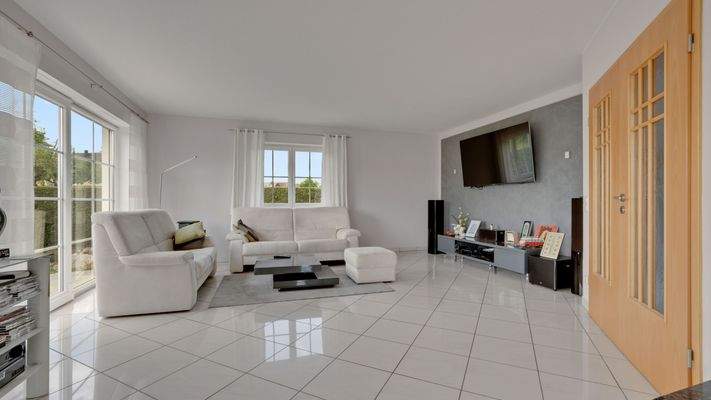 Wohn- und Esszimmer EG