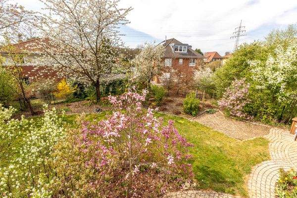 Großer, eigener Garten!