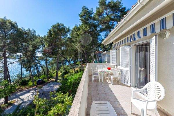 Erholsame Auszeit mit Meerblick auf den Balkonen