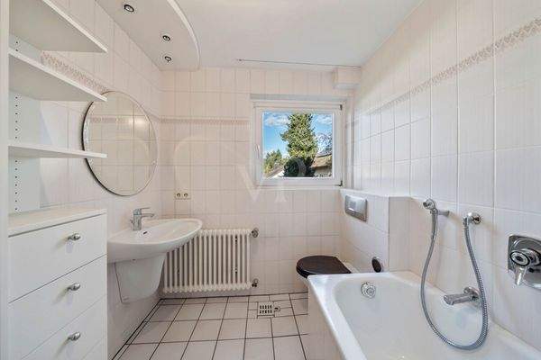 Badezimmer im Obergeschoss 