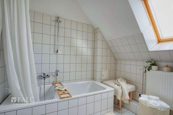 Bad I Gestaltungsvorschlag - (KI generiert)