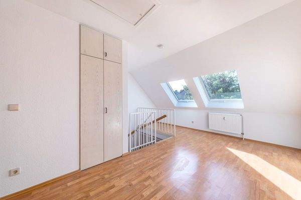 2. Ebene Offenes Zimmer