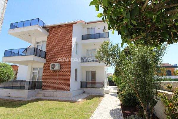 Furnished Apartment with Pool in Belek Antalya
