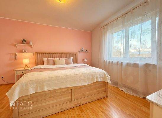 Schlafzimmer EG - (KI generiert)