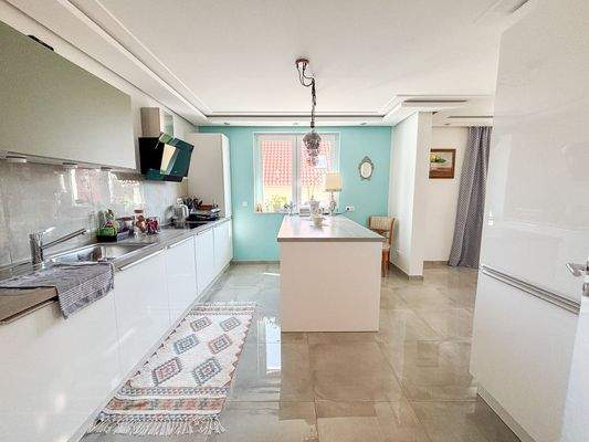 10 Küche EG Beispiel