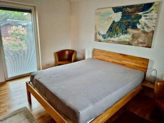 Schlafzimmer im Erdgeschoss Ansicht 2