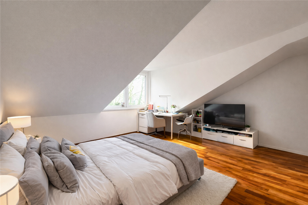 Kinderzimmer Dachgeschoss (virtual staging)