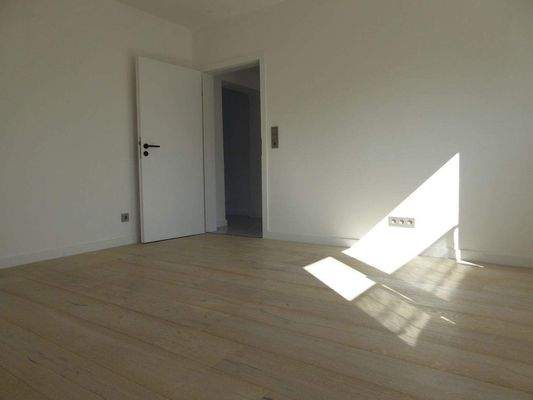 ...geräumig und hell