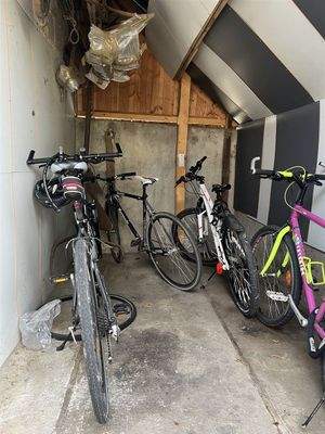 Ehem. Stallgebäude Süd-Westseite Lagerraum-1