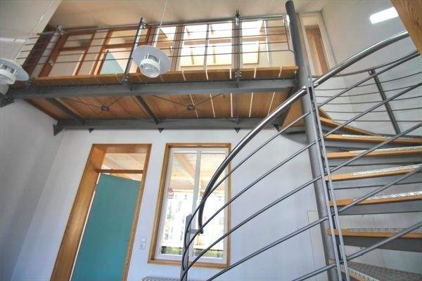 Treppenaufgang mit Galerie