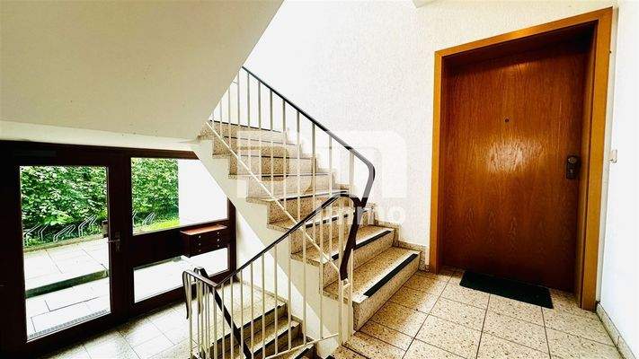 Treppenhaus Eingangsbereich