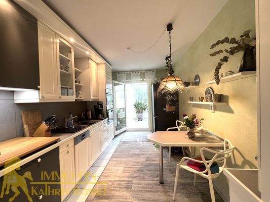 EG: Küche mit EBK