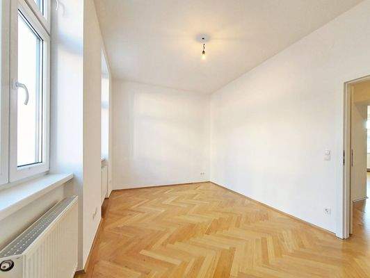 Schlafzimmer 2 ca. 15 m²