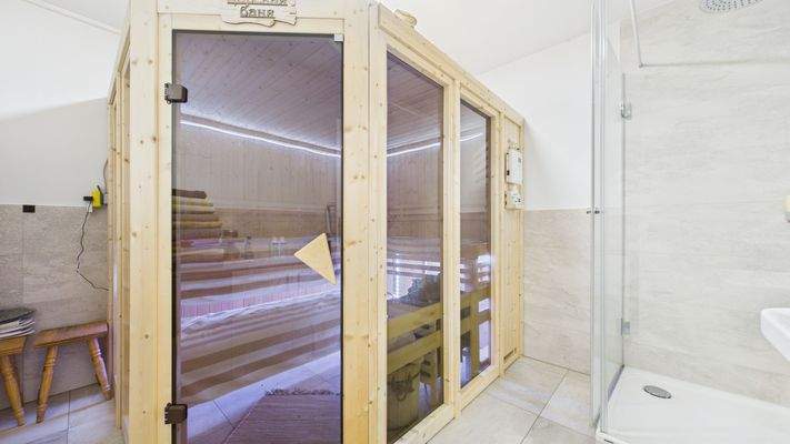 Sauna KG.jpg