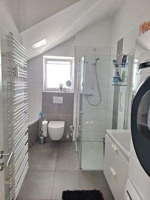 OG rechts Whg 1 (6).jpg