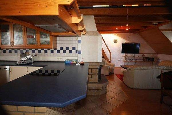 Küche-Wohn- und Esszimmer DG