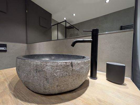 Detail Marmorwaschbecken