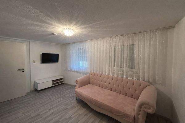 Whg. 1 Schlafzimmer Nr. 1 (EG)