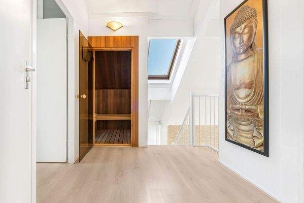 Empore, Verteiler 2. Etage