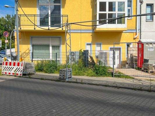 Erdgeschoß Rückseite mit Eingang