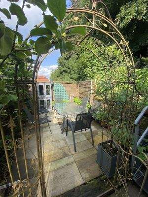 Romantische Außenterrasse