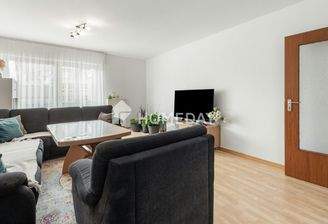 Wohnzimmer 1