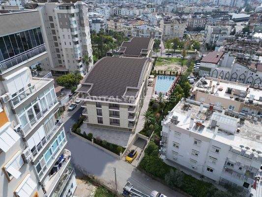 Stylish Apartments in a Complex Near the Sea in Konyaalti