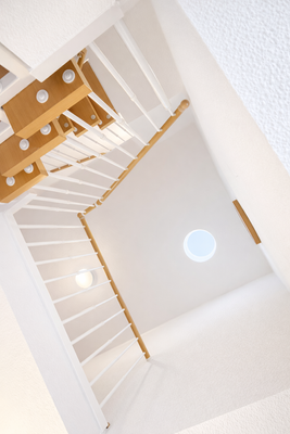 OG_Treppenhaus_Blick nach oben