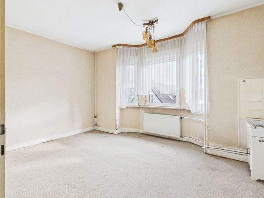 CAM04232G0-PR0052-STILL008