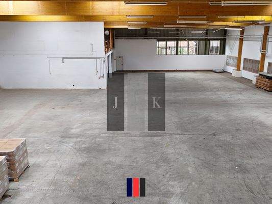 Halle Innenansicht 3