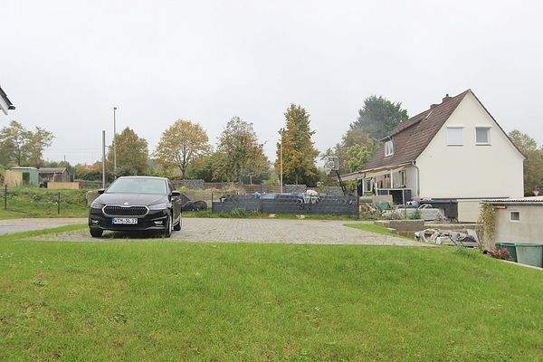 PKW-Außenstellplatz