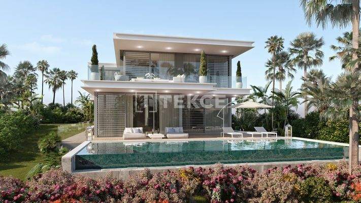 Luxury Villas with Infinity Pools and Spacious Areas in Marbella