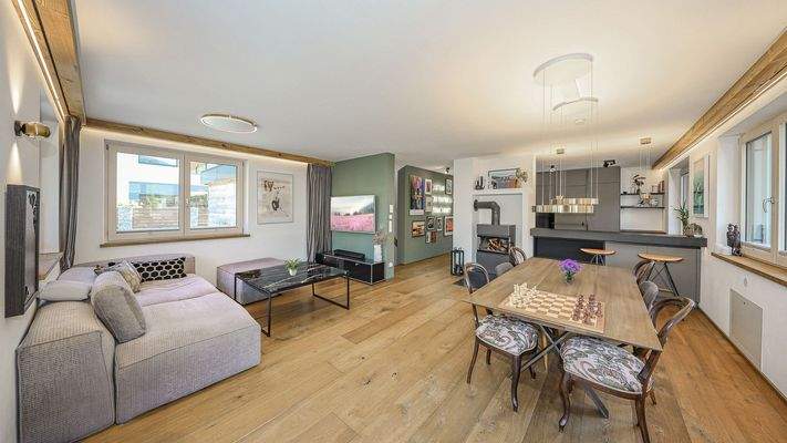 KITZIMMO-Exklusive Haushälfte in Ruhelage mit Bergblick kaufen - Immobilien Waidring.